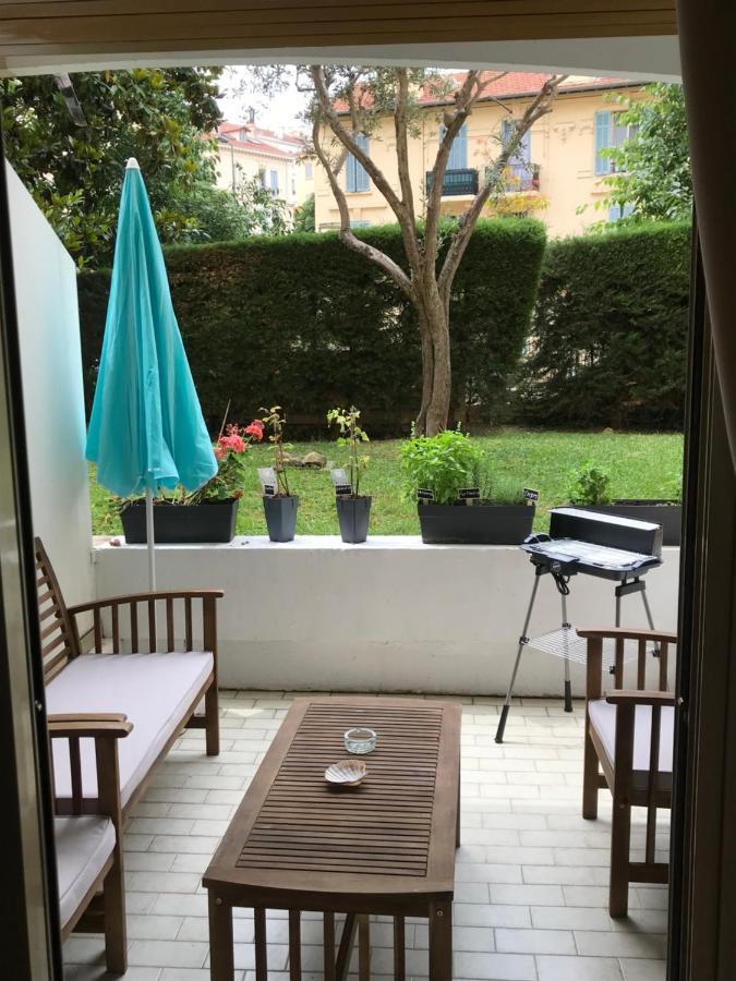 Superbe Studio Terrasse Centre Ville Et Plages A Pieds Cannes Eksteriør bilde